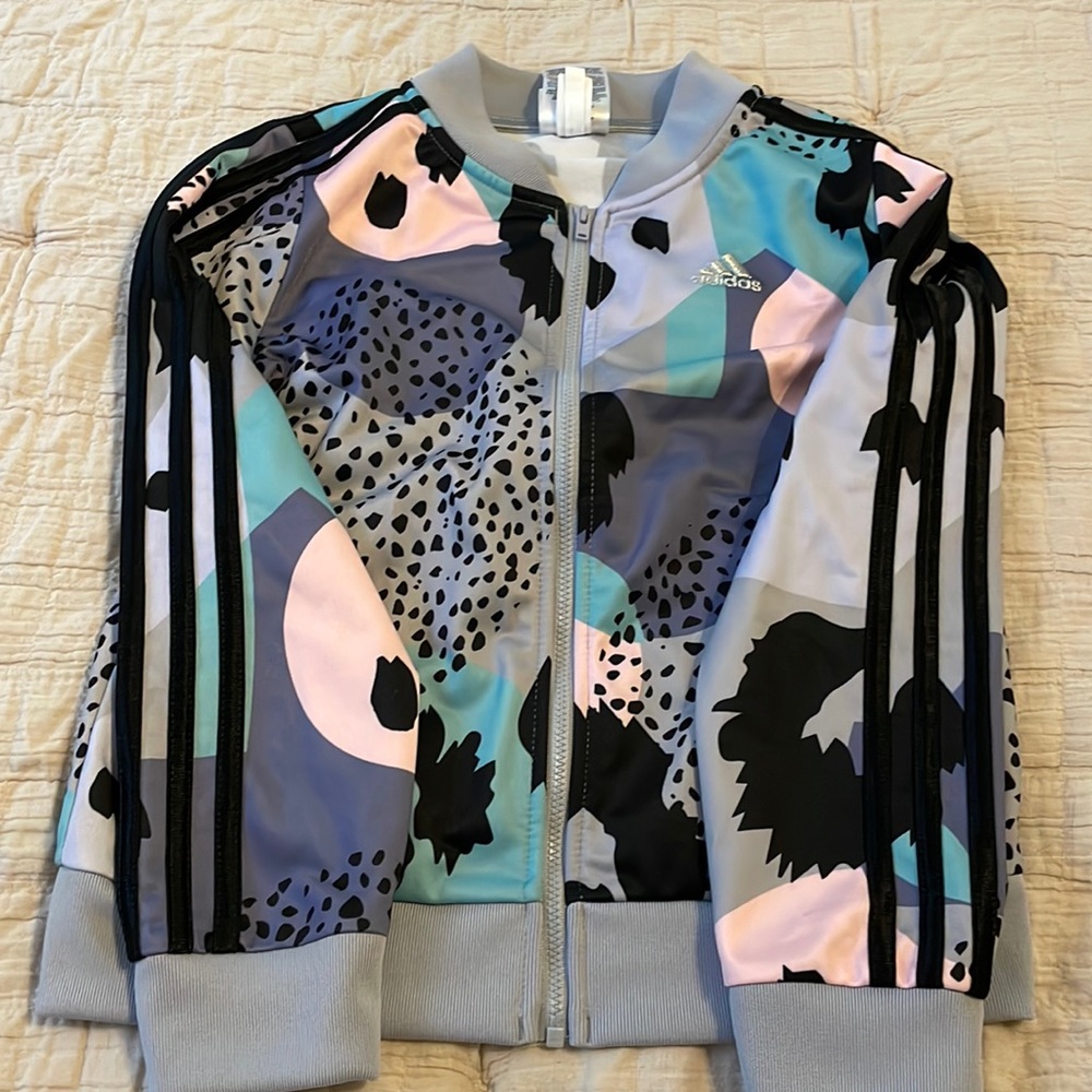 Girls Adidas jacket size medium